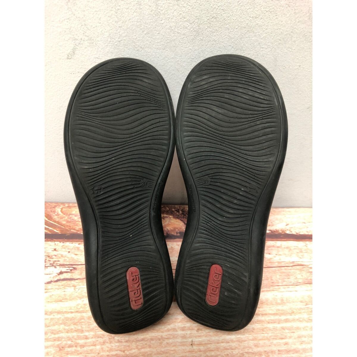 Rieker Anti-Stress Red Leather Mary Jane Shoes Womens 37 Rieker Anti-Stress Red Leather Mary Jane Shoes Womens 37