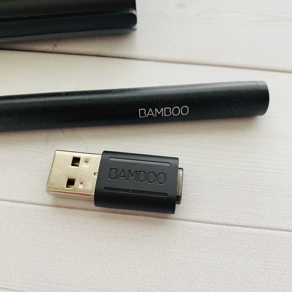 Стилус для iPhone и iPad. Бамбуковый прецизионный стилус с чехлом от Wacom - Изображение 2 из 4