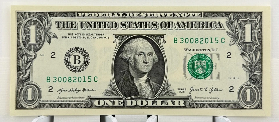 30th of August 2015 Birthday Dollar Bill NEW Uncirculated Fancy Serial Number - Image 2 of 3