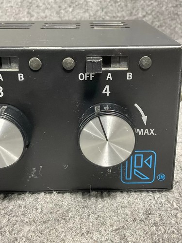 Russound SD-4 Volume Control 🔊 Multi-Room Multi-Play Model Black ⚫ - 第 3/15 張圖片