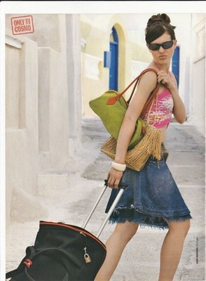 2008 Magazin Werbung Druck Clip Fotoseite Mode Kleidung Tasche süßes Mädchen