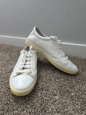 Ecco Men's Soft 7 City Sneaker Classic White Leather  SIZE 40