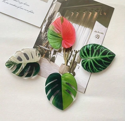 Tropical Leaf Fridge Magnets – Set of 4 Realistic Plant Décor | Ships UK 🇬🇧