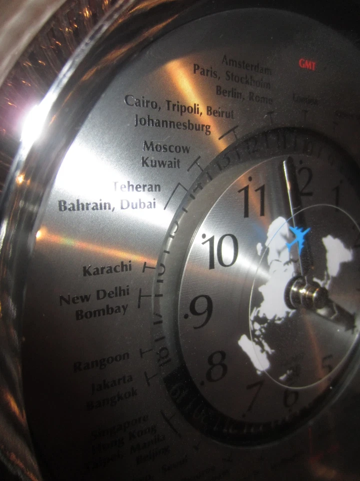 Vtg Crystal Mantle Desk Clock International Time HOYA Japan Airplane Second Hand - Image 2 of 4