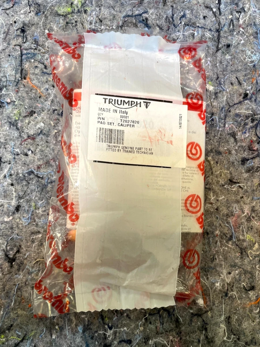 Front Motorcycle & Scooter Brake Pads for Triumph Street Triple
