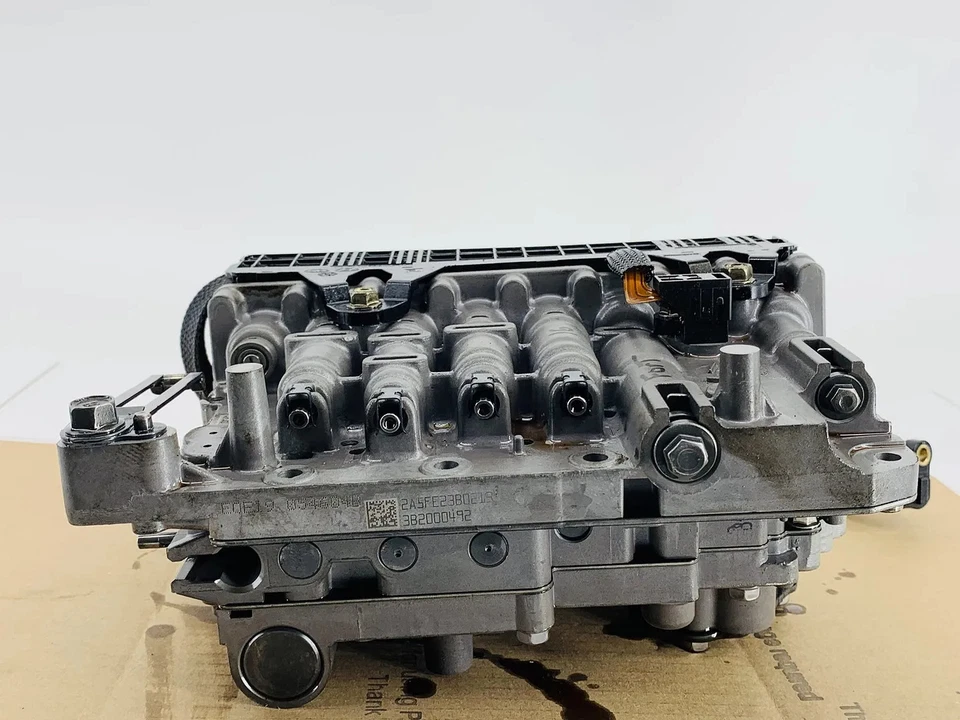 15-16 KIA OPTIMA 1.8L L4 GAS ENGINE AUTOMATIC TRANSMISSION VALVE BODY 133K OEM - Image 2 of 4