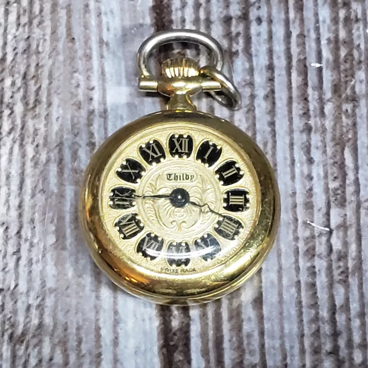 Women's pendant watch clearance