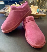 UGG WOMEN'S MICRO MINI SUEDE SHEARLING LINED BOOTS BURGUNDY US 8 EU 39, NEW