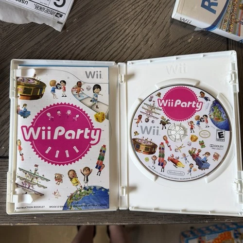 Wii Party (Nintendo Wii, 2010) Complete W/ Manual CIB Tested & Working