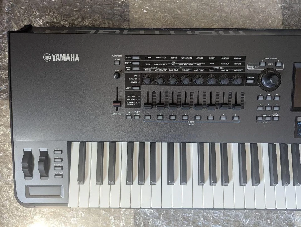 Yamaha Montage-8 88 Key Workstation Keyboard - Image 2 of 4