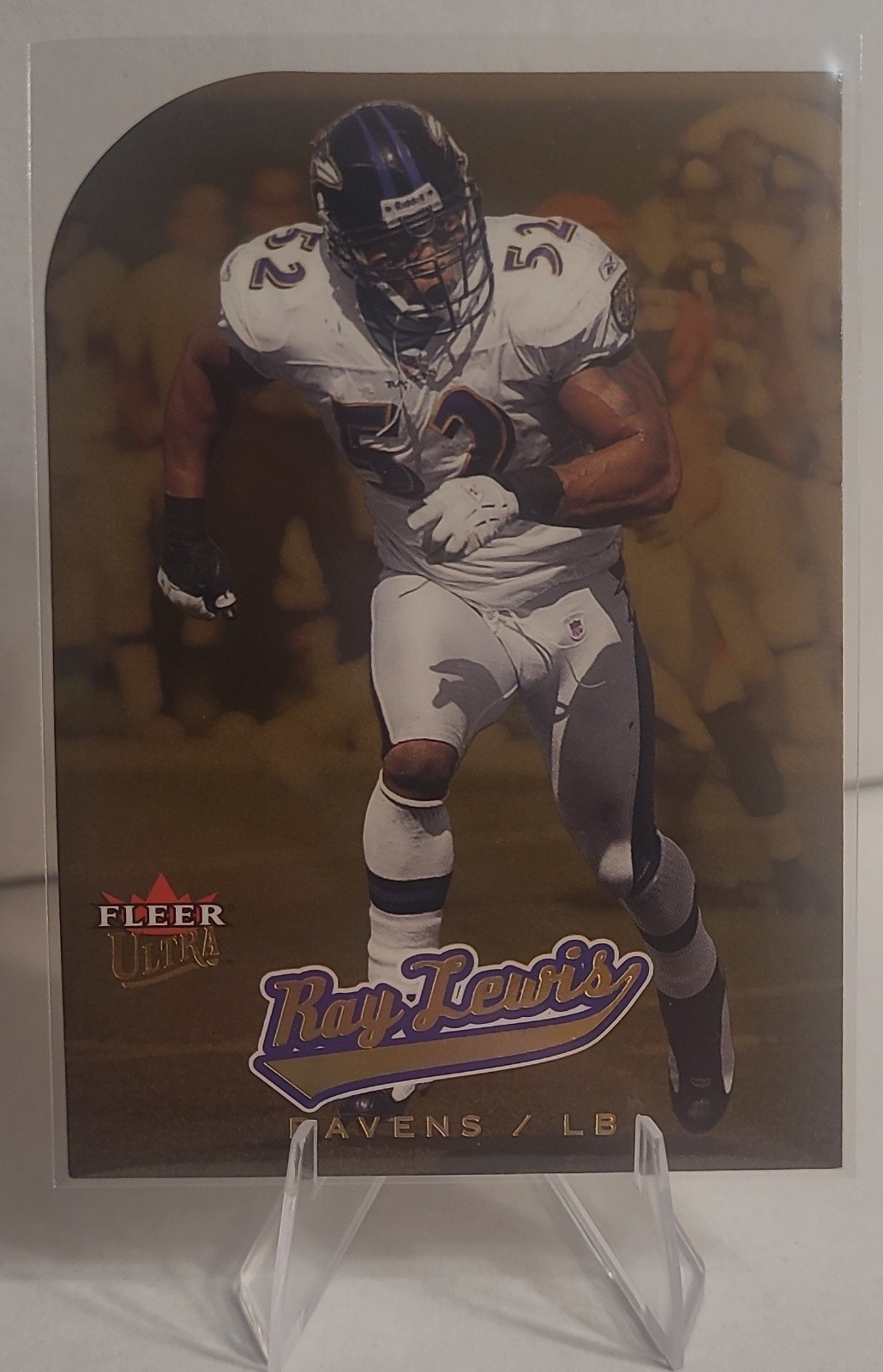 2005 Fleer Ultra - Ray Lewis #15 Gold Medallion