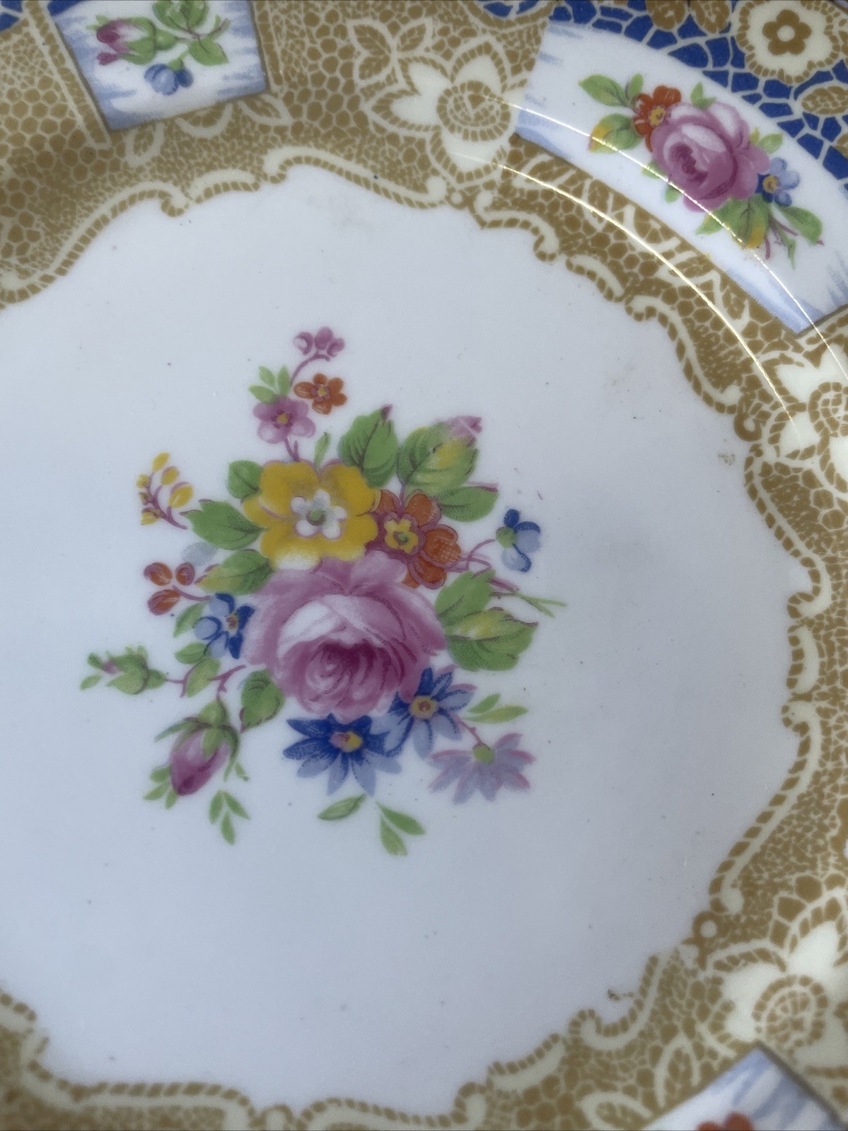 Rare Royal Albert Crown China Valentine Bread  Plates Plate Set 4