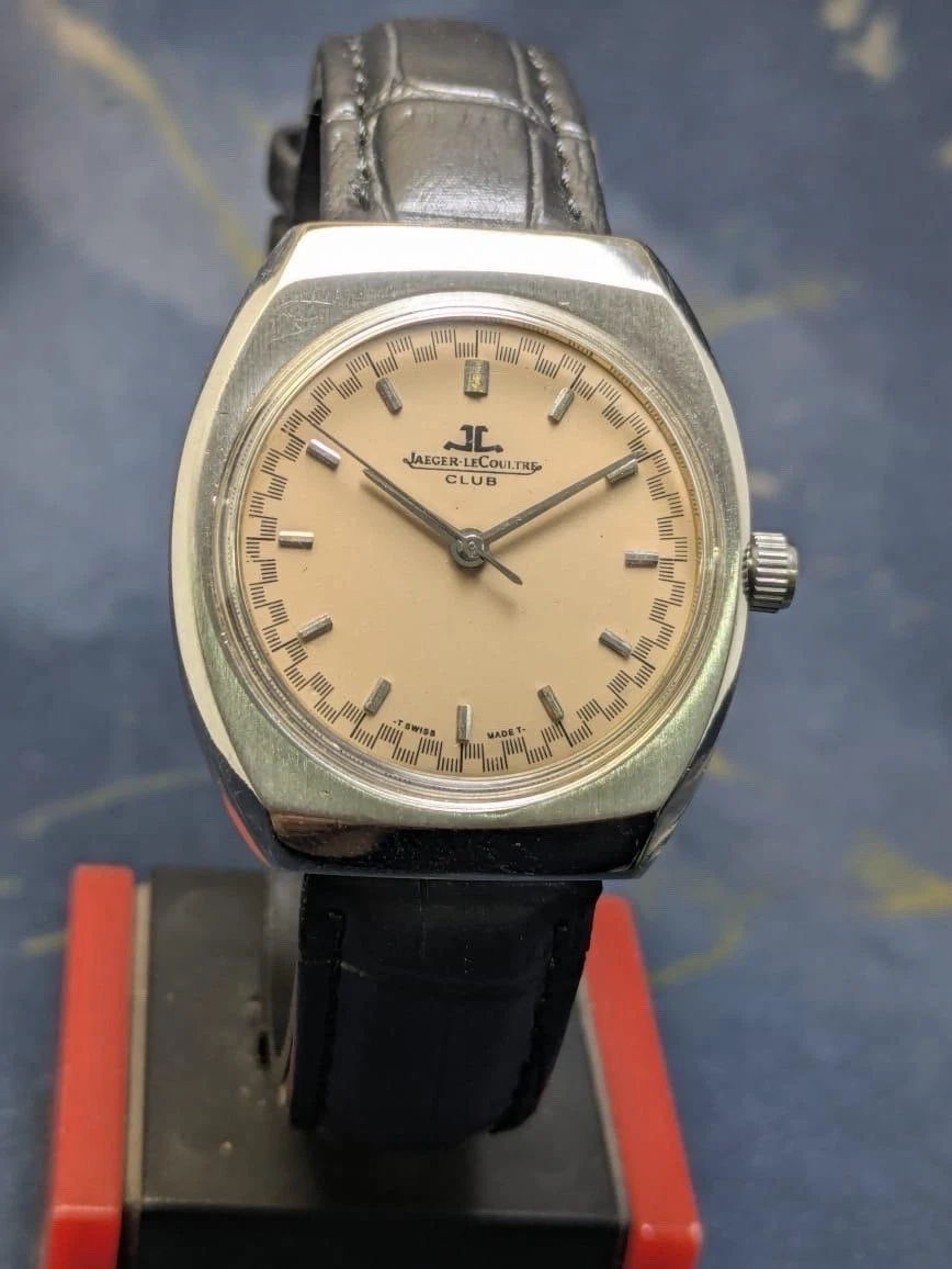 Jaeger LeCoultre — Vintage Jaeger-LeCoultre 17 Jewels Manual Winding Swiss Made Men’s Watch
