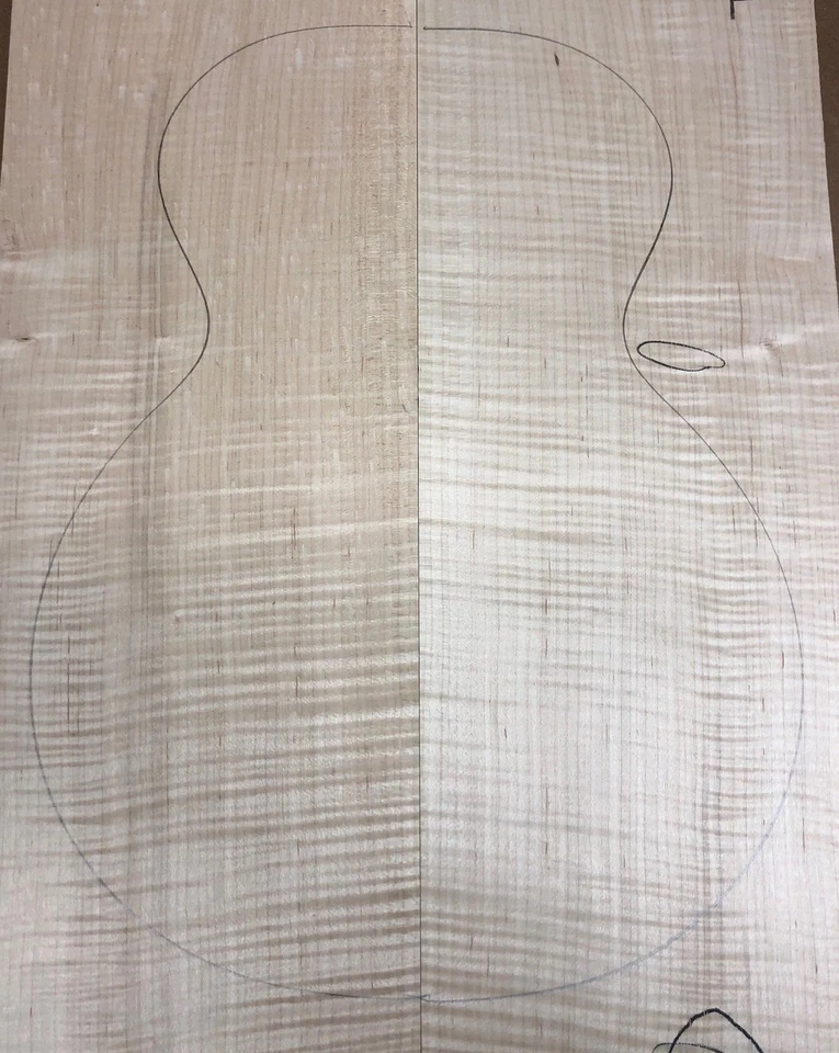 BBCT202 | Cubo de Ganga Figura Llama Arce Tallado Top | Grado 3A - 5A | BOGO 50% o Foto 2 de 3