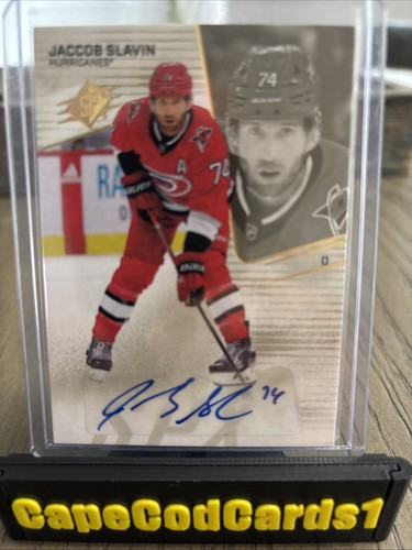 2022 Jaccob Slavin [Radiance] #87
