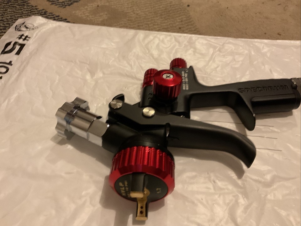 Black Widow Professional HVLP Gravity Feed Spray Gun w/ Side Fan