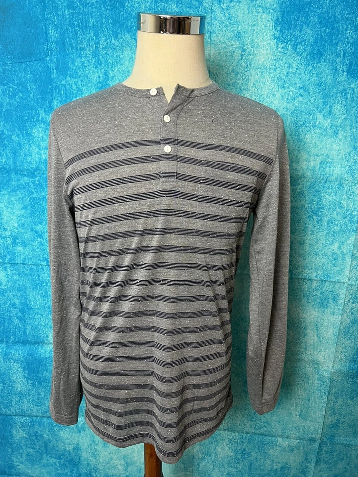 Sperry Men's Size Small Striped Henley Long Sleeve Shirt Black and Gray - Image 2 of 4