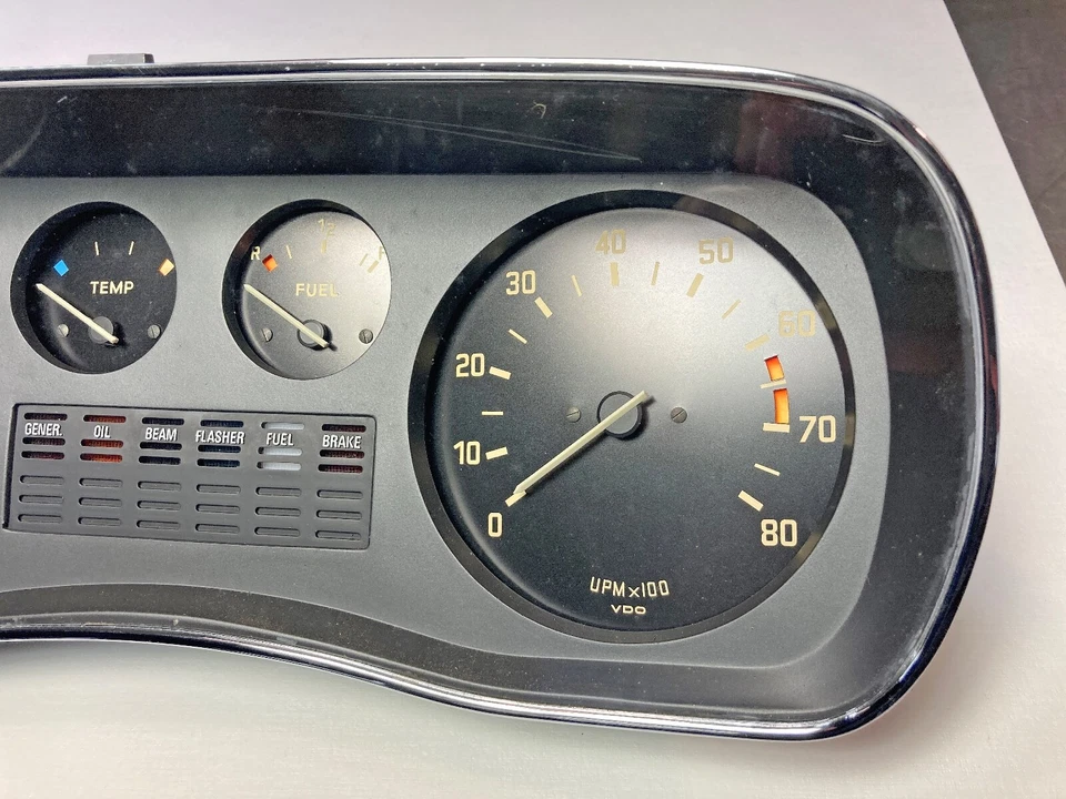 Cuadro de instrumentos BMW E3 2500 2800 Bavaria para coches automáticos. Envío gratuito. Foto 2 de 4