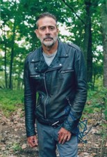 JEFFREY DEAN MORGAN signed Autogramm 20x30cm WALKING DEAD in Person autograph