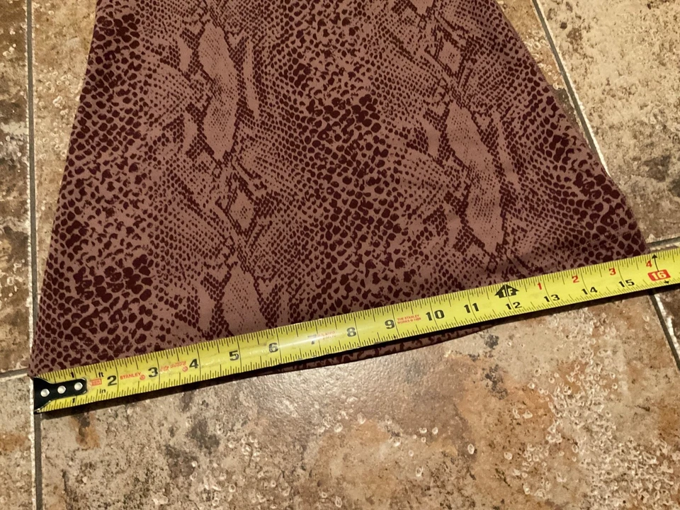 БАК ИЗ ПУСТЫННОЙ ЗМЕИНОЙ КОЖИ LULULEMON (РАЗМЕР 2) - Изображение 2 из 4