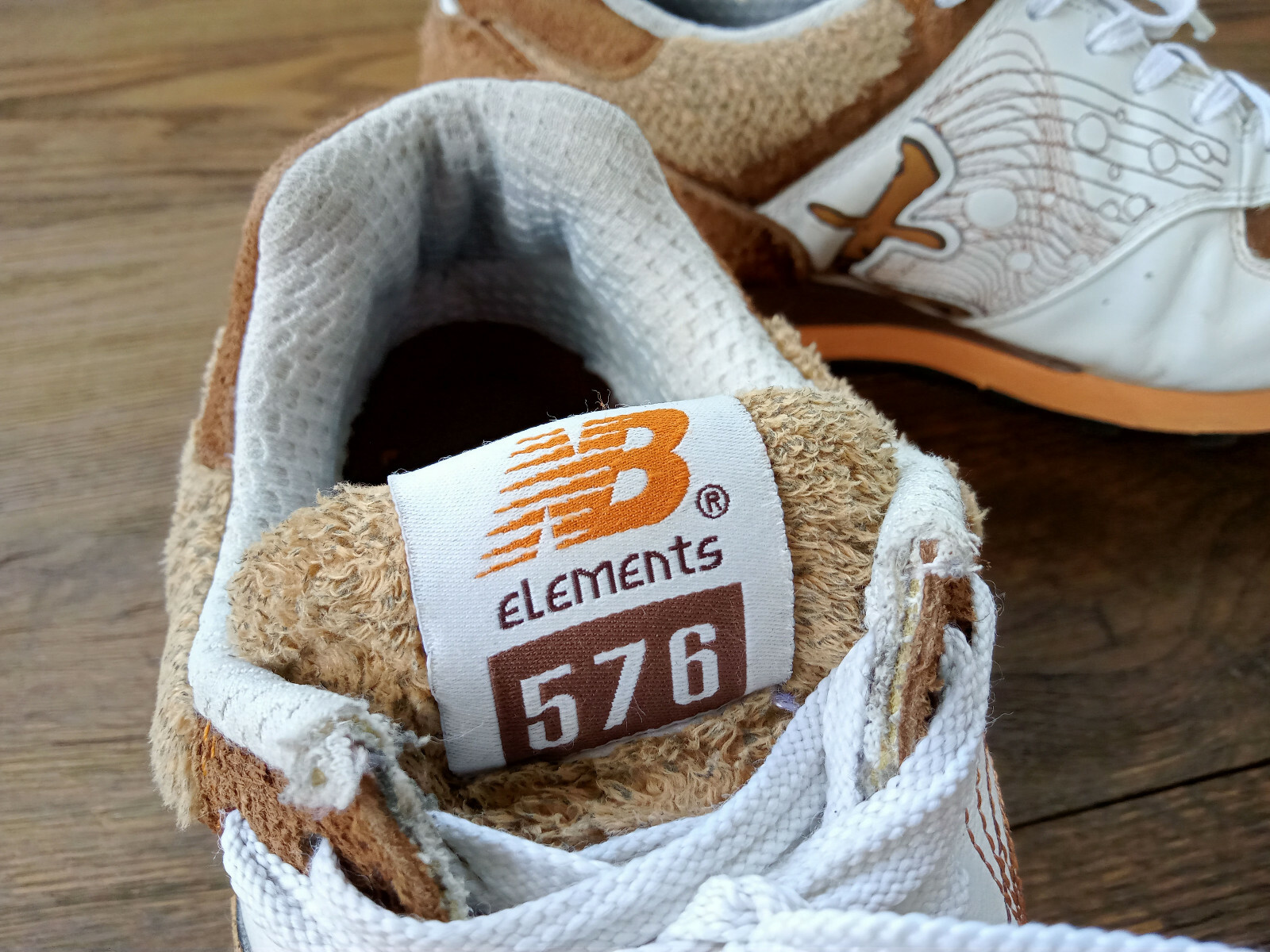 New Balance 576 Elements Earth Size 11 USA Rare image 3