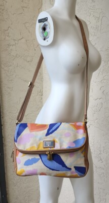 Fossil Preston Flap Medium Canvas Expandable Shoulder Bag (Light Floral)