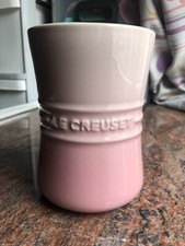 Rzadki Le Creuset Mleczny Róż 1L Spódnica przyborowa