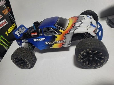 Team Associated T4.2 AREA 51 rc Brushless Stadium Truck Used Nice!