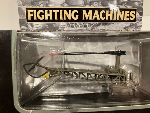 Corgi Bell H-13 Sioux US Army M.A.S.H Helicopter Fighting Machines - Picture 8 of 8