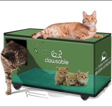 Clawsable insulated Cat House