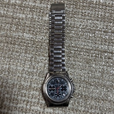 Hello Kitty Sanrio Analog Quartz Women Watch Rare Vintage  display picture 2