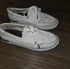 Women's US 9 White Canvas Boat Shoes Lace Up Lightweight Rubber Sole Sperrys