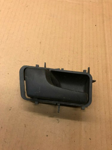 VW PASSAT B3 TÜRZUG INNEN AUSLÖSEGRIFF LINKS SCHWARZ 357837235