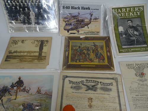 Miscellaneous Lot Military Nationalistic Ephemera 25 Pieces Photos Booklets - Picture 2 of 5