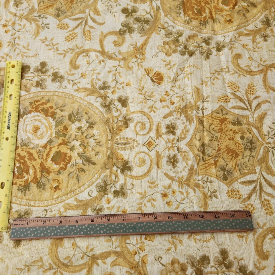 Tela Bloomcraft Selección Versalles Serigrafía Scotchgard Floral 2 Yardas NOTAS Foto 4 de 4