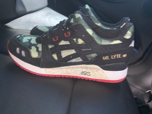 asics gel lyte size 9