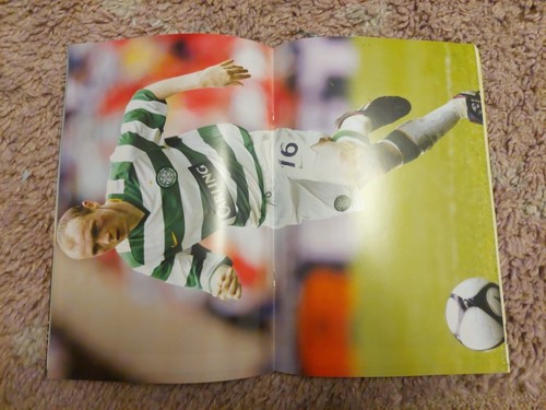 09/10 Celtic vs Sunderland (Friendly) - Picture 3 of 3