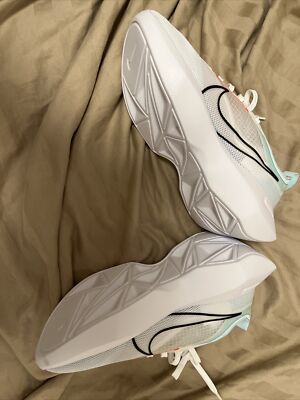 NIKE - しい様　ナイキ　トップス　White  US-S s-l400.jpg