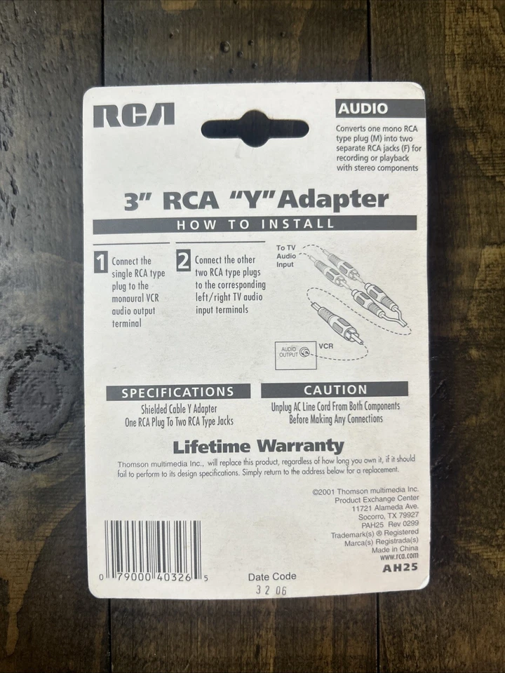 RCA AH25R RCA Y-Adapter (1 Male to 2 Females) - Image 2 of 2
