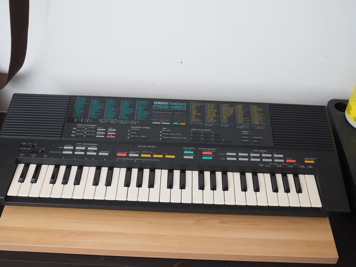 Yamaha PortaSound PSS-480 Keyboard Electronic Synth 49 Key Yamaha PortaSound PSS-480 Keyboard Electronic Synth 49 Key