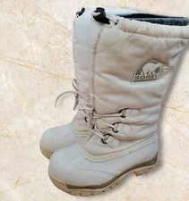 Sorel Snowlion XT Insulated Tall Winter Boots Women's Size  8 White