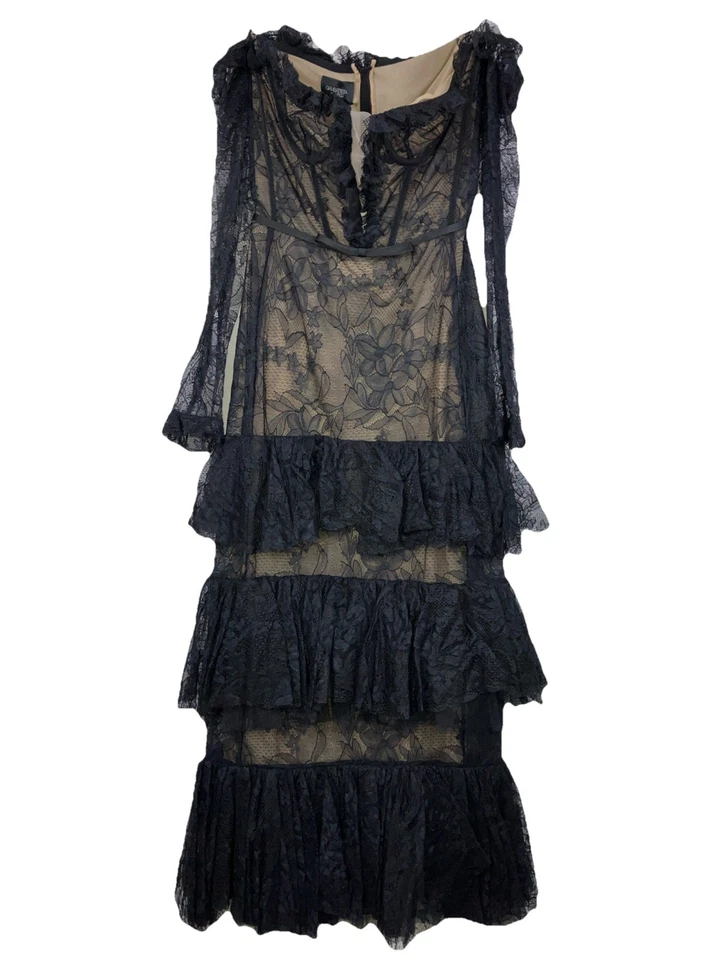 40 Vestido de Noche Giambattista Valli Illusion Encaje Hombro Frío en Niveles Bruja Foto 2 de 4