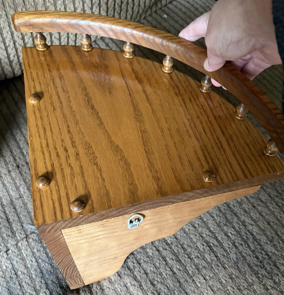 Juego de 2 estantes esquineros de roble hechos a mano Foto 2 de 4