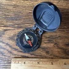 Vintage Folding Brunton 9050 Pocket Compass Made In The USA Works Great