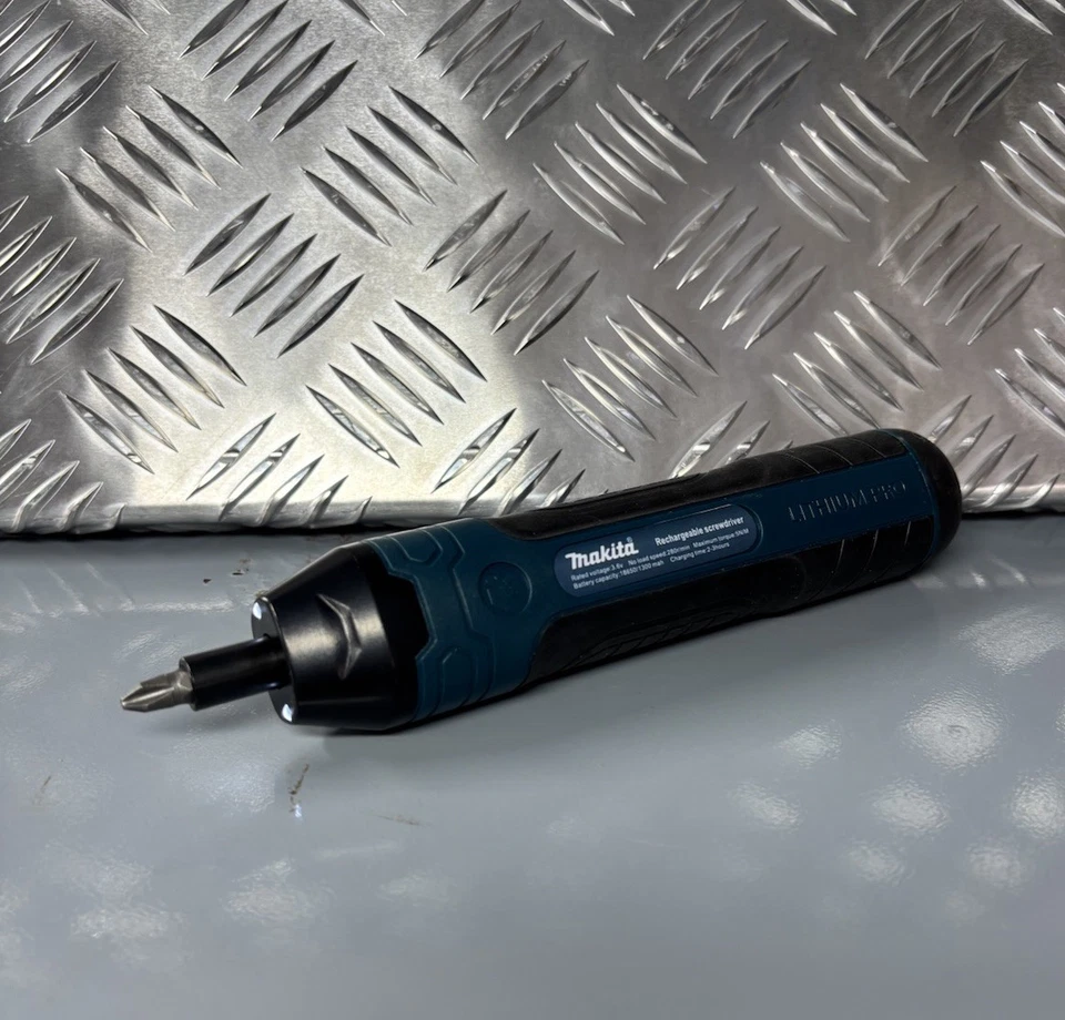 NEW Cacciavite elettrico a batteria Makita 1300mah ricaricabile Trapano Avvitato - Immagine 3 di 4