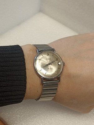 RIKA Top Date Watch  21 Jewels  F 4017 36mm with crown. Fully stainless steel!