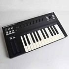 Native Instruments Komplete Kontrol S25 MIDI Keyboard Controller