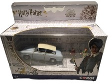 Corgi Harry Potter Flying Ford Anglia CC99725