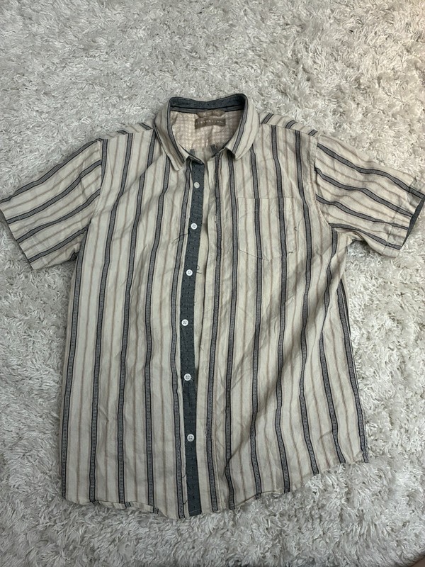 Distortion Men's M Striped Button-Up Shirt Short Sleeve Beige Blue Point Collar