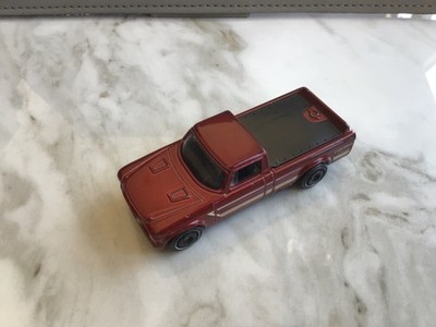 Hot Wheels '63 Studebaker Pickup Truck dunkelrot Made in Malaysia